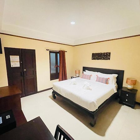 Na Thapae Chiangmai Hotel Chiang Mai Eksteriør bilde