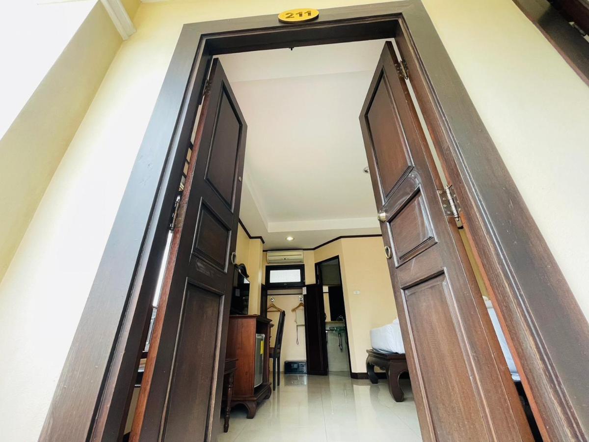 Na Thapae Chiangmai Hotel Chiang Mai Eksteriør bilde