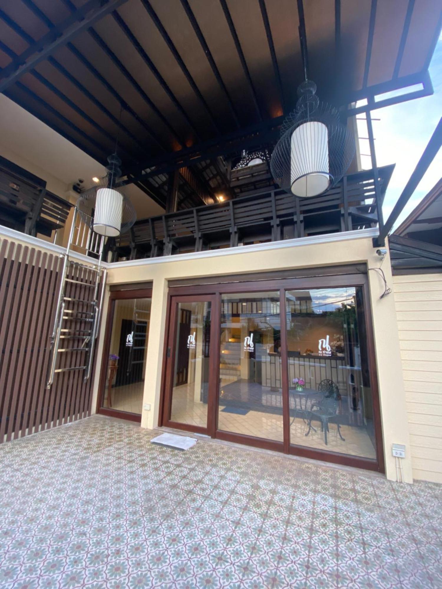Na Thapae Chiangmai Hotel Chiang Mai Eksteriør bilde