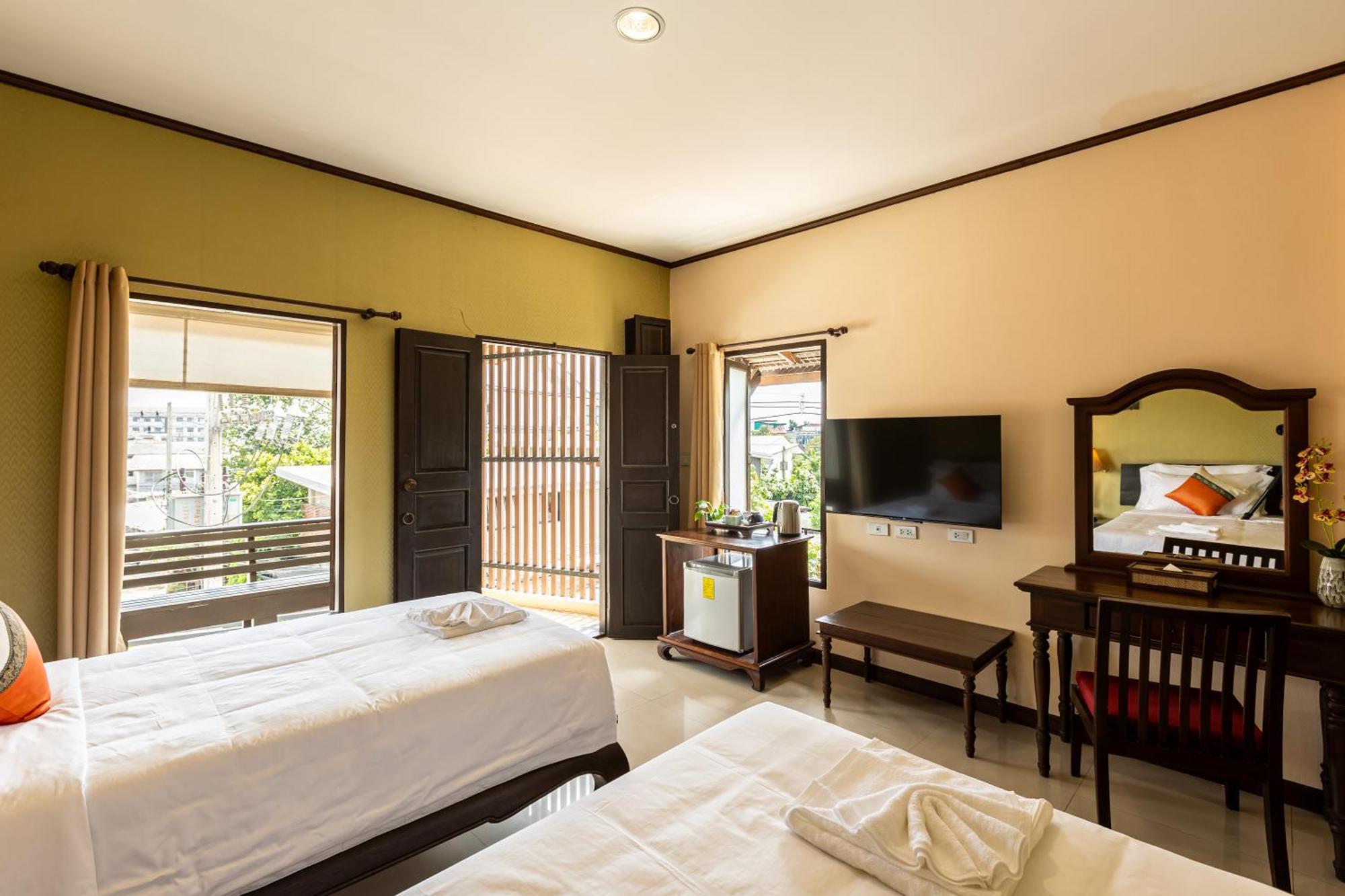 Na Thapae Chiangmai Hotel Chiang Mai Eksteriør bilde