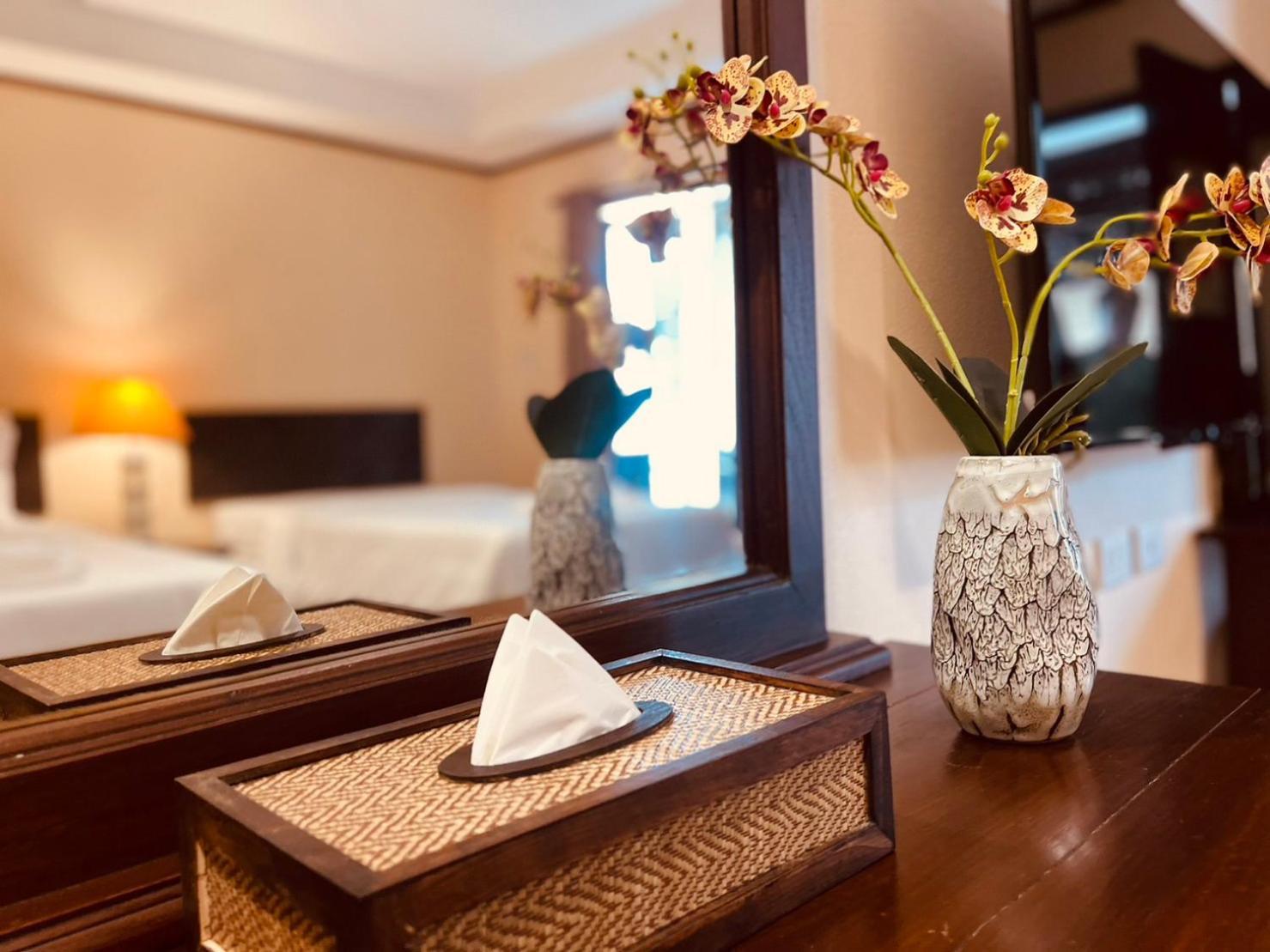 Na Thapae Chiangmai Hotel Chiang Mai Eksteriør bilde