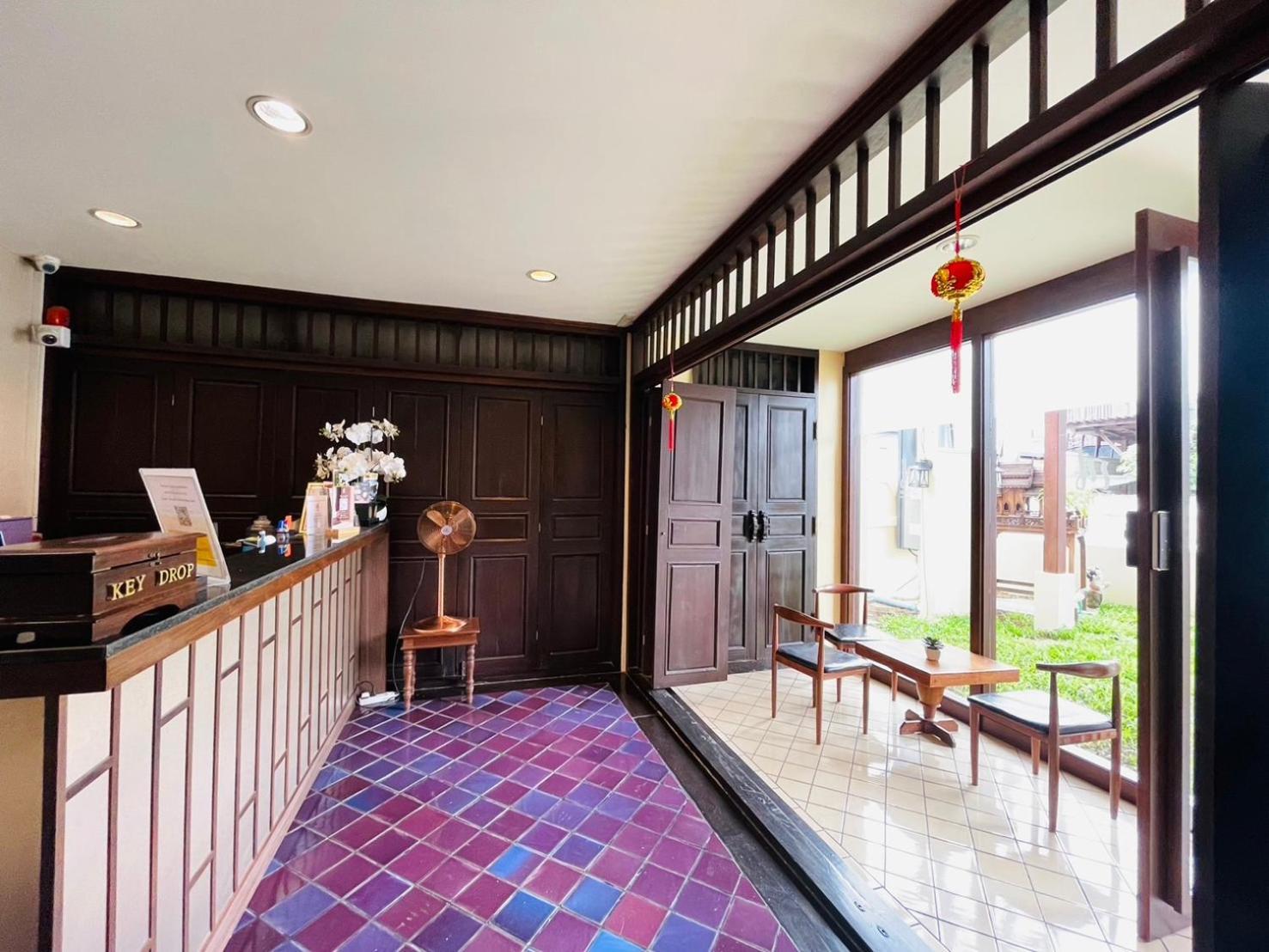 Na Thapae Chiangmai Hotel Chiang Mai Eksteriør bilde
